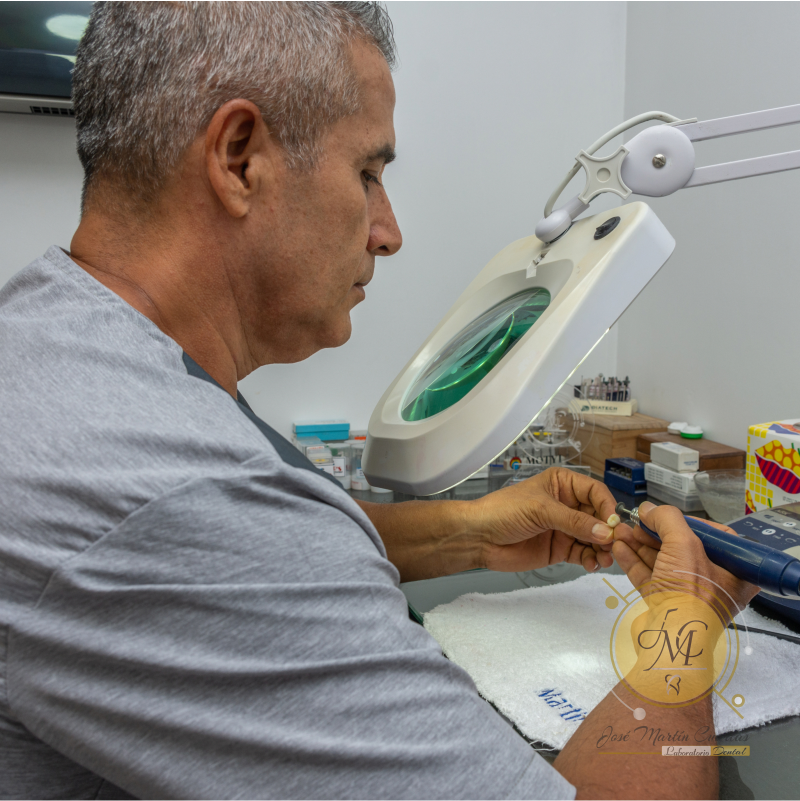 Laboratorio dental José Martín Cuartas 2